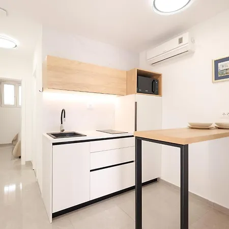 Barbara Apartment